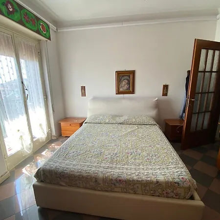 Tra Monti E Mare Via Filippo Turati 17 Bis Apartment *